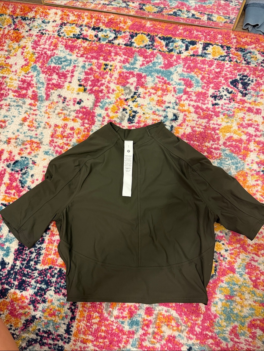 lululemon Olive Short-Sleeve Athletic cropped shirt